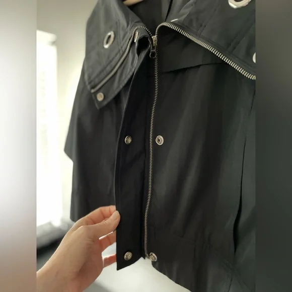 Stylish Black Women's Crop Jacket - Picture 3 of 16